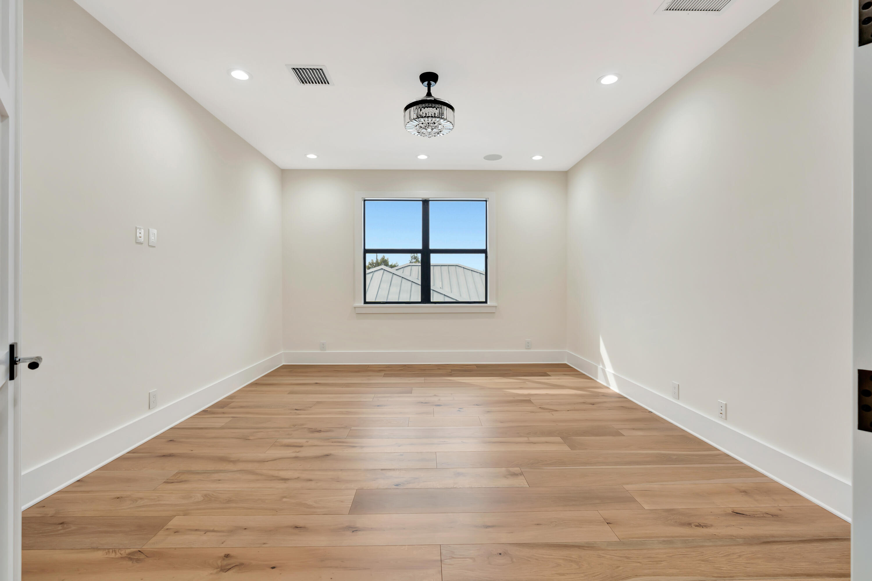 ALHAMBRA PARK - Residential