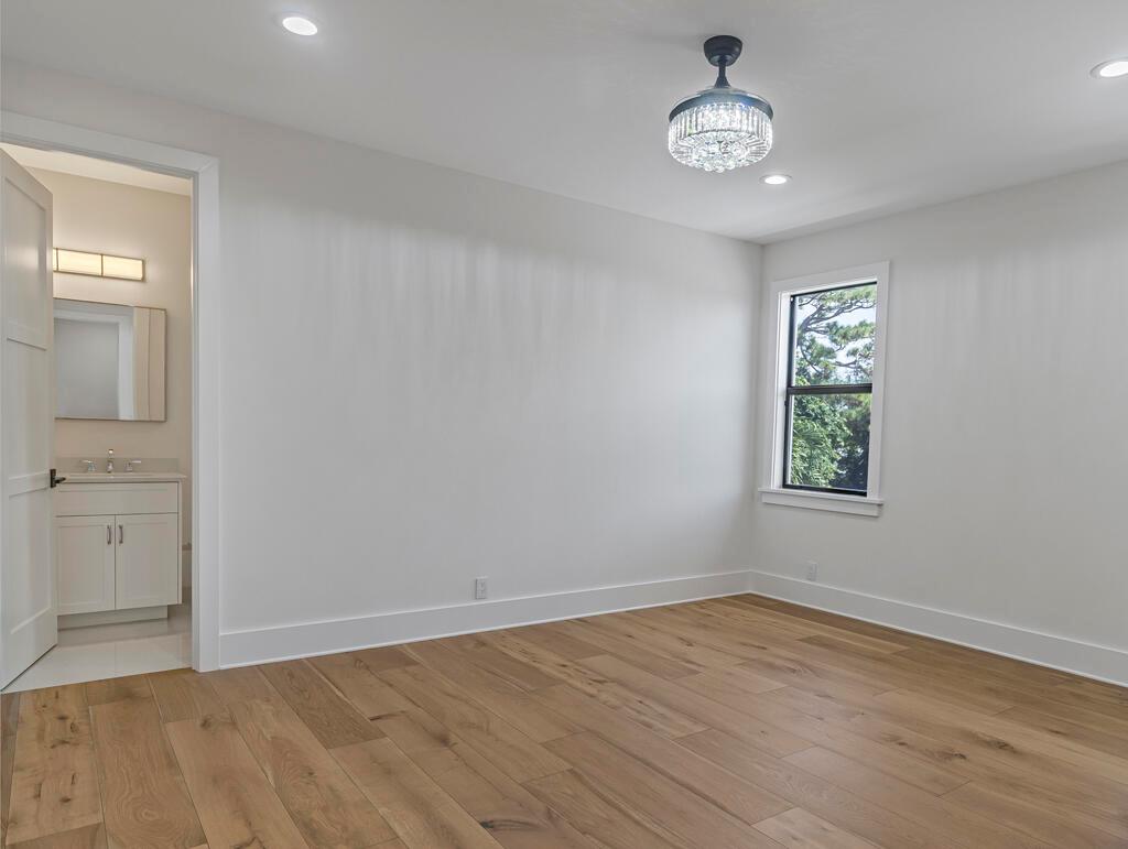 ALHAMBRA PARK - Residential