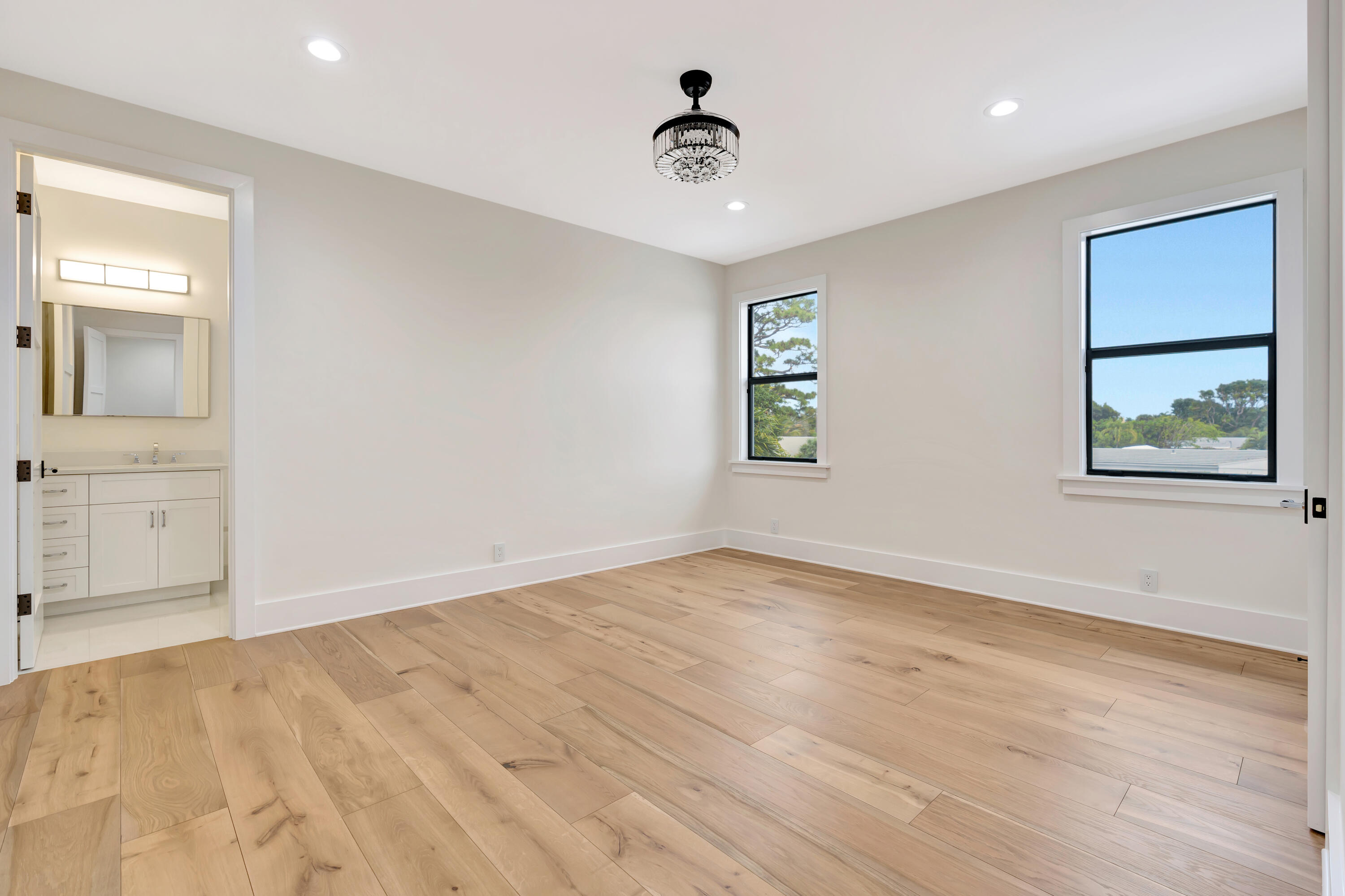 ALHAMBRA PARK - Residential