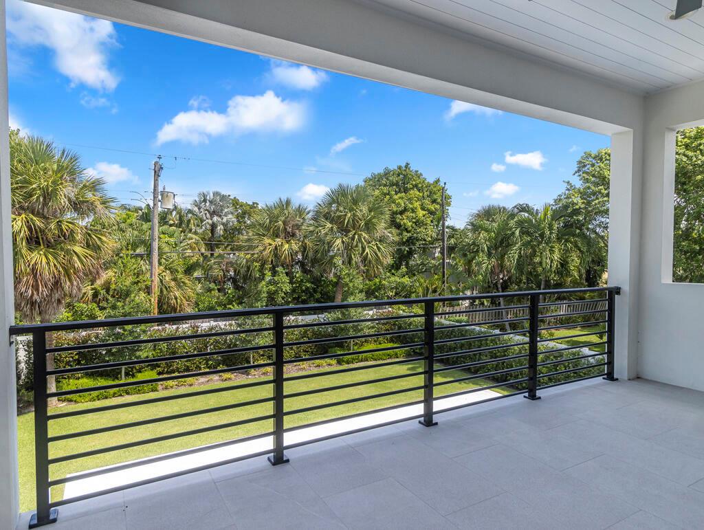 ALHAMBRA PARK - Residential