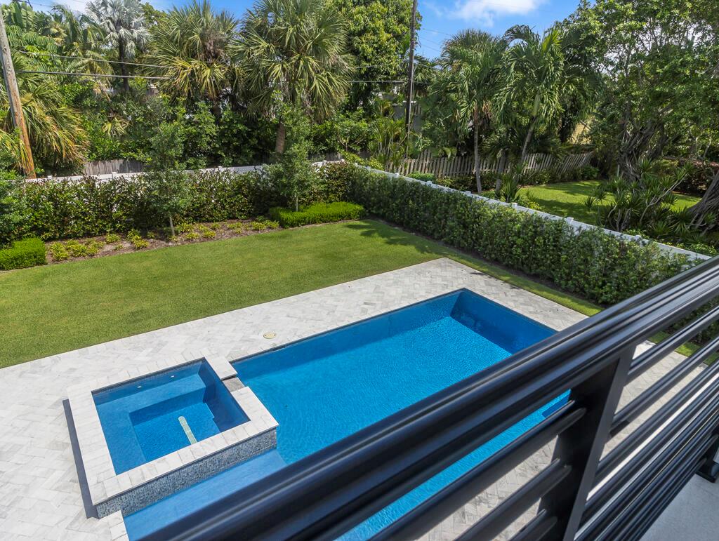 ALHAMBRA PARK - Residential