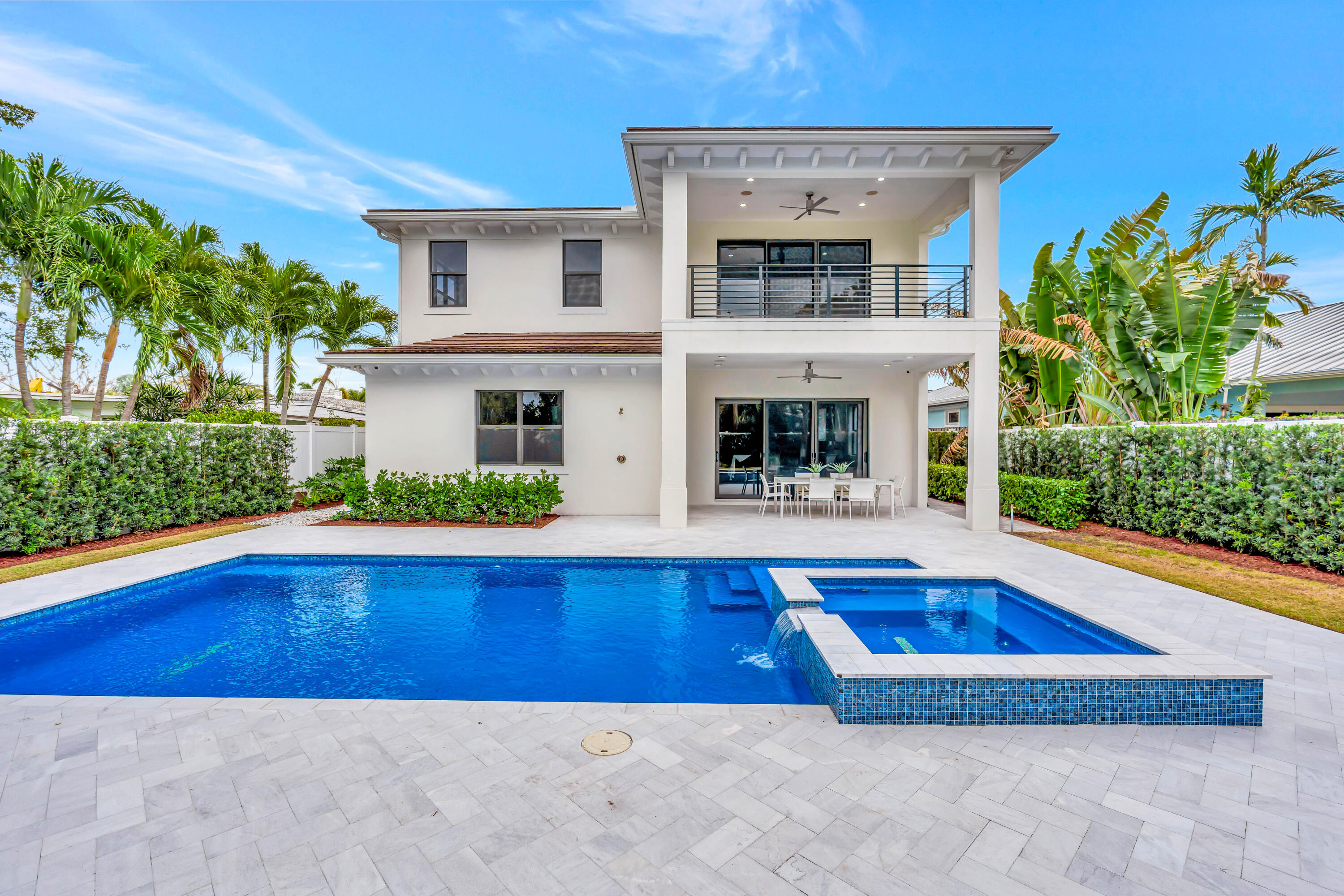 ALHAMBRA PARK - Residential