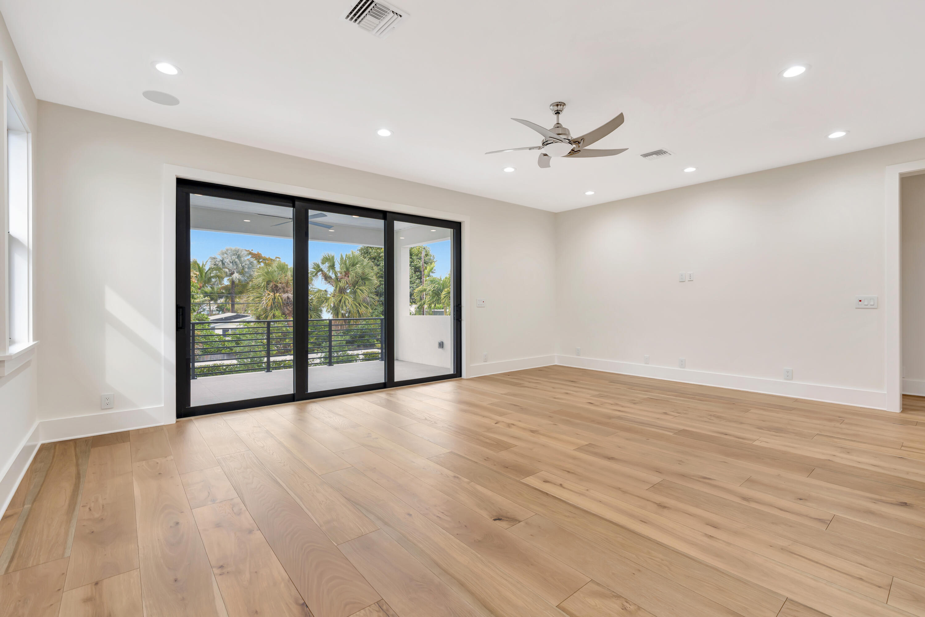 ALHAMBRA PARK - Residential