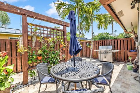 Photo of 1779 NW 88th Way, Coral Springs, FL 33071 (MLS # B26035386)