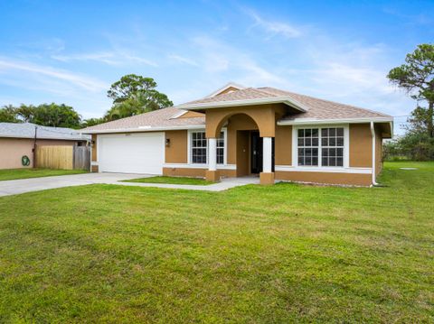 A home in Port St Lucie