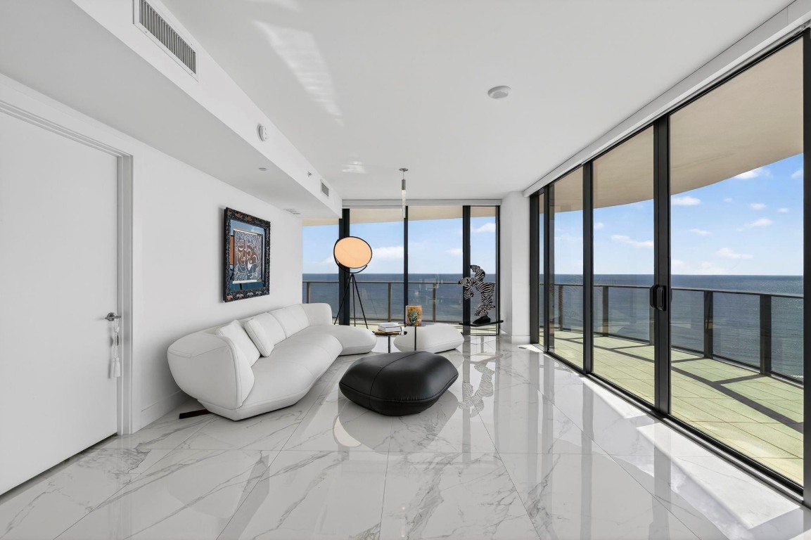 SABBIA BEACH - Residential