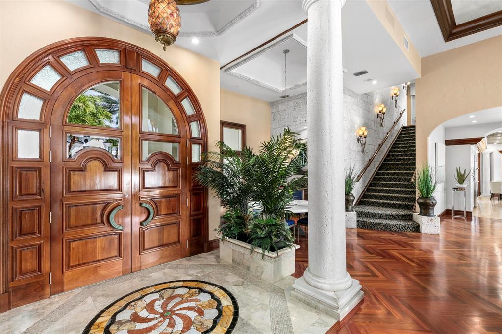 HILLSBORO ISLES - Residential