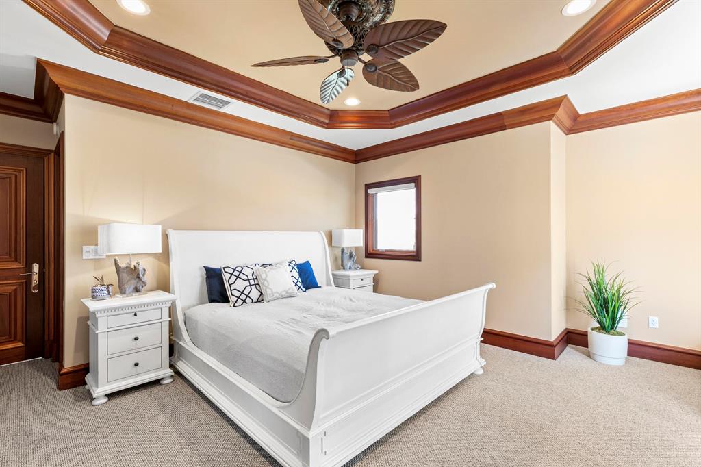 HILLSBORO ISLES - Residential