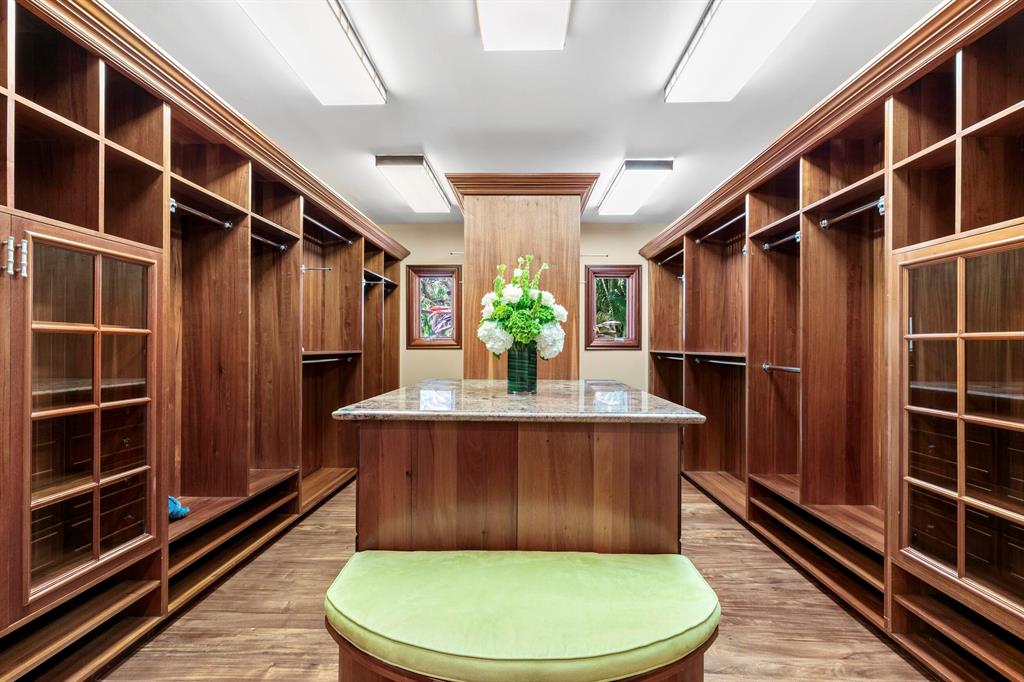 HILLSBORO ISLES - Residential