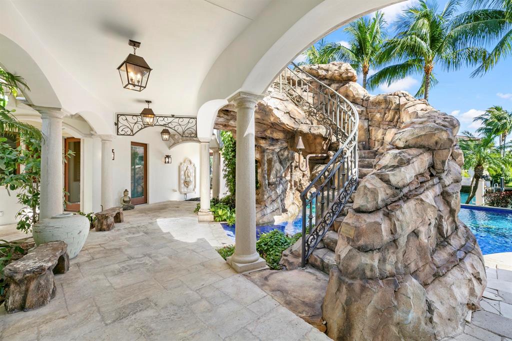 HILLSBORO ISLES - Residential