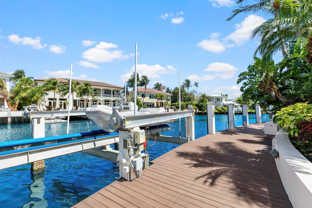 HILLSBORO ISLES - Residential