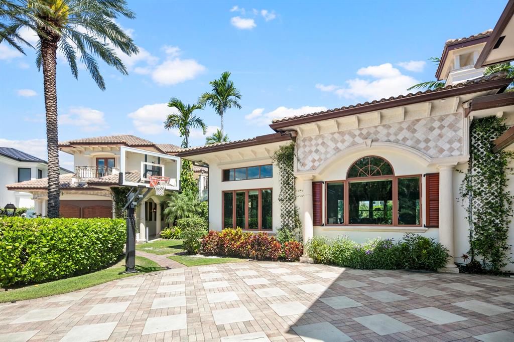 HILLSBORO ISLES - Residential