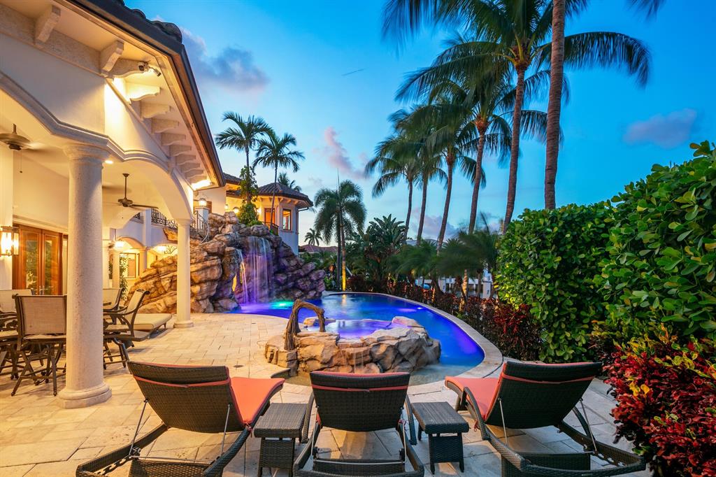 HILLSBORO ISLES - Residential