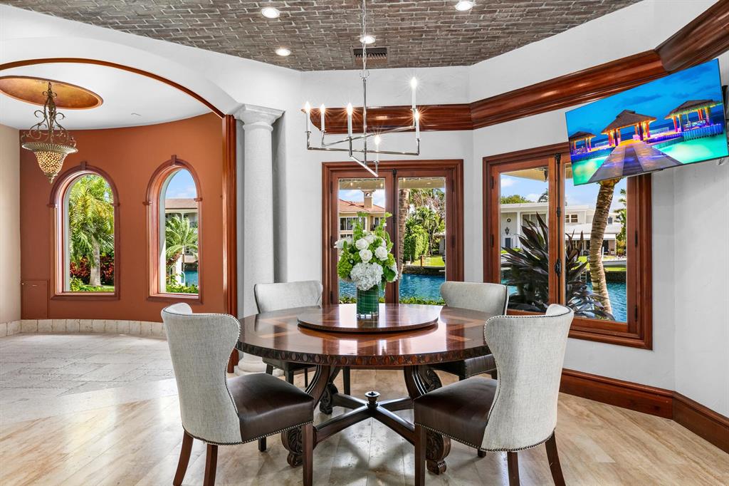 HILLSBORO ISLES - Residential