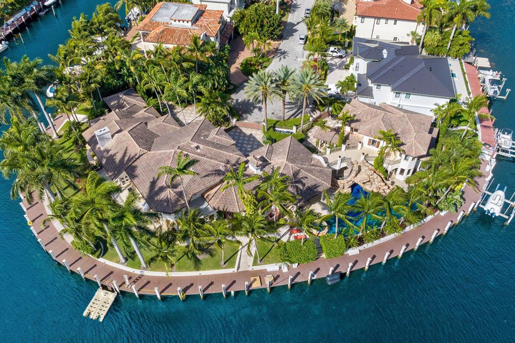 HILLSBORO ISLES - Residential