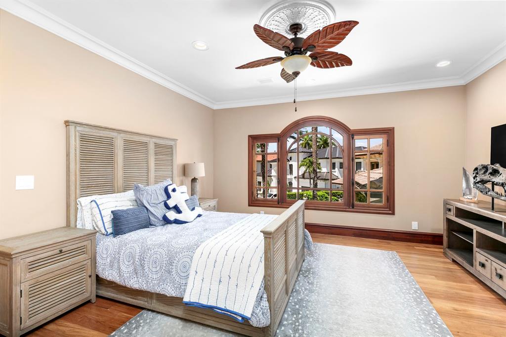 HILLSBORO ISLES - Residential