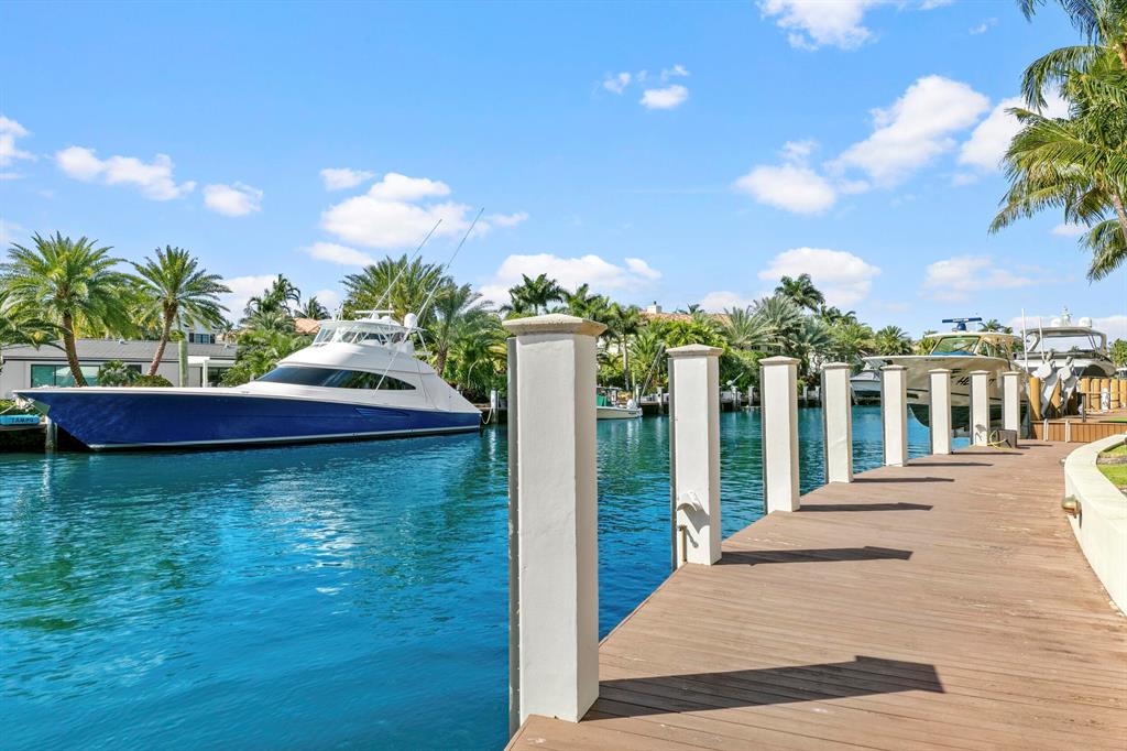 HILLSBORO ISLES - Residential