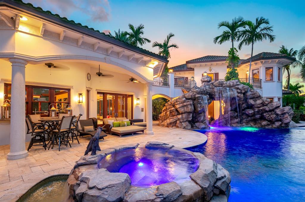 HILLSBORO ISLES - Residential