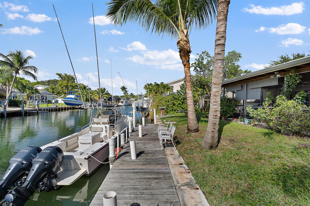 RIO VISTA OF ISLAND SHORES - Land