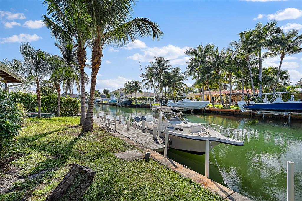 RIO VISTA OF ISLAND SHORES - Land