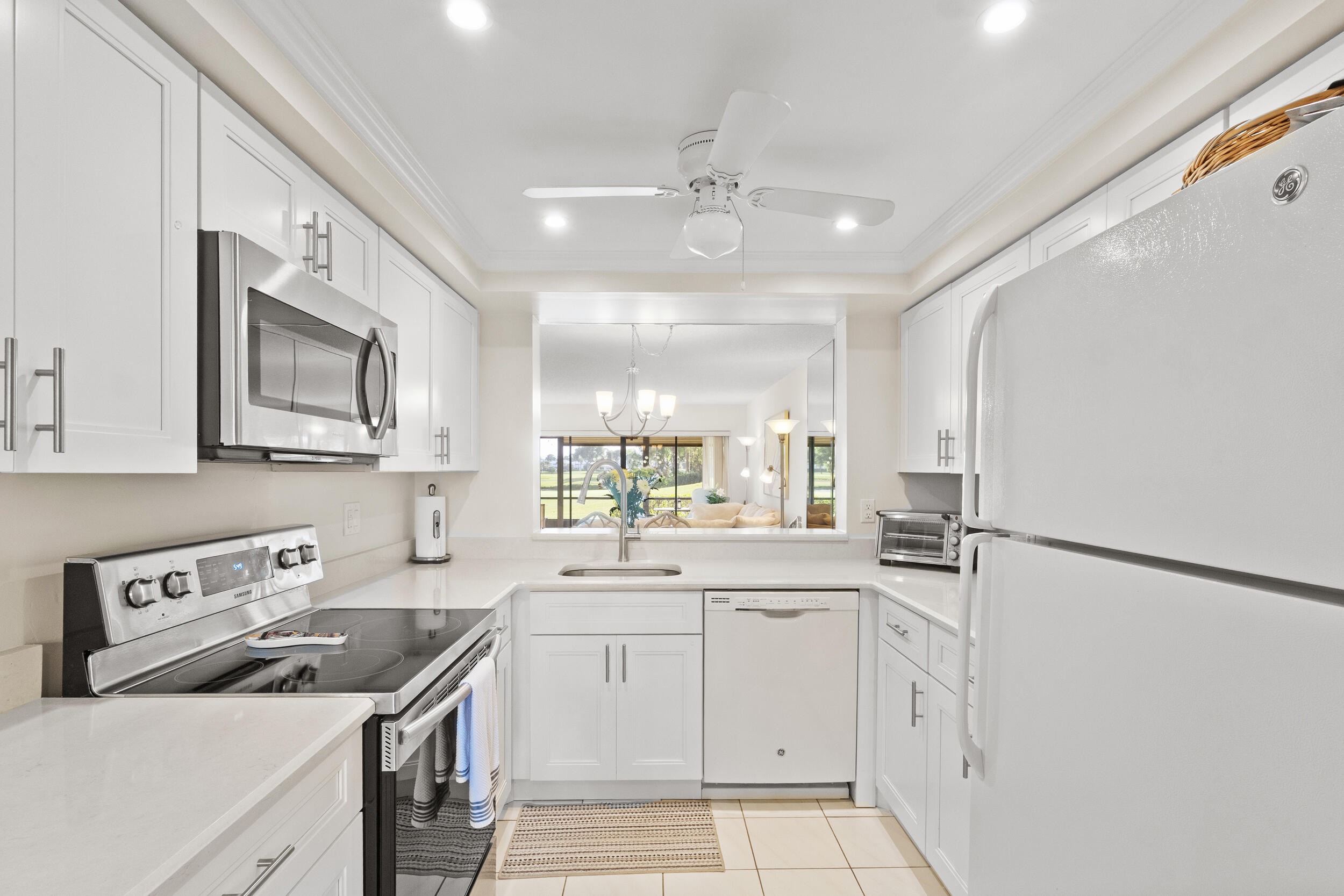 5186 GOLFVIEW Court 1913