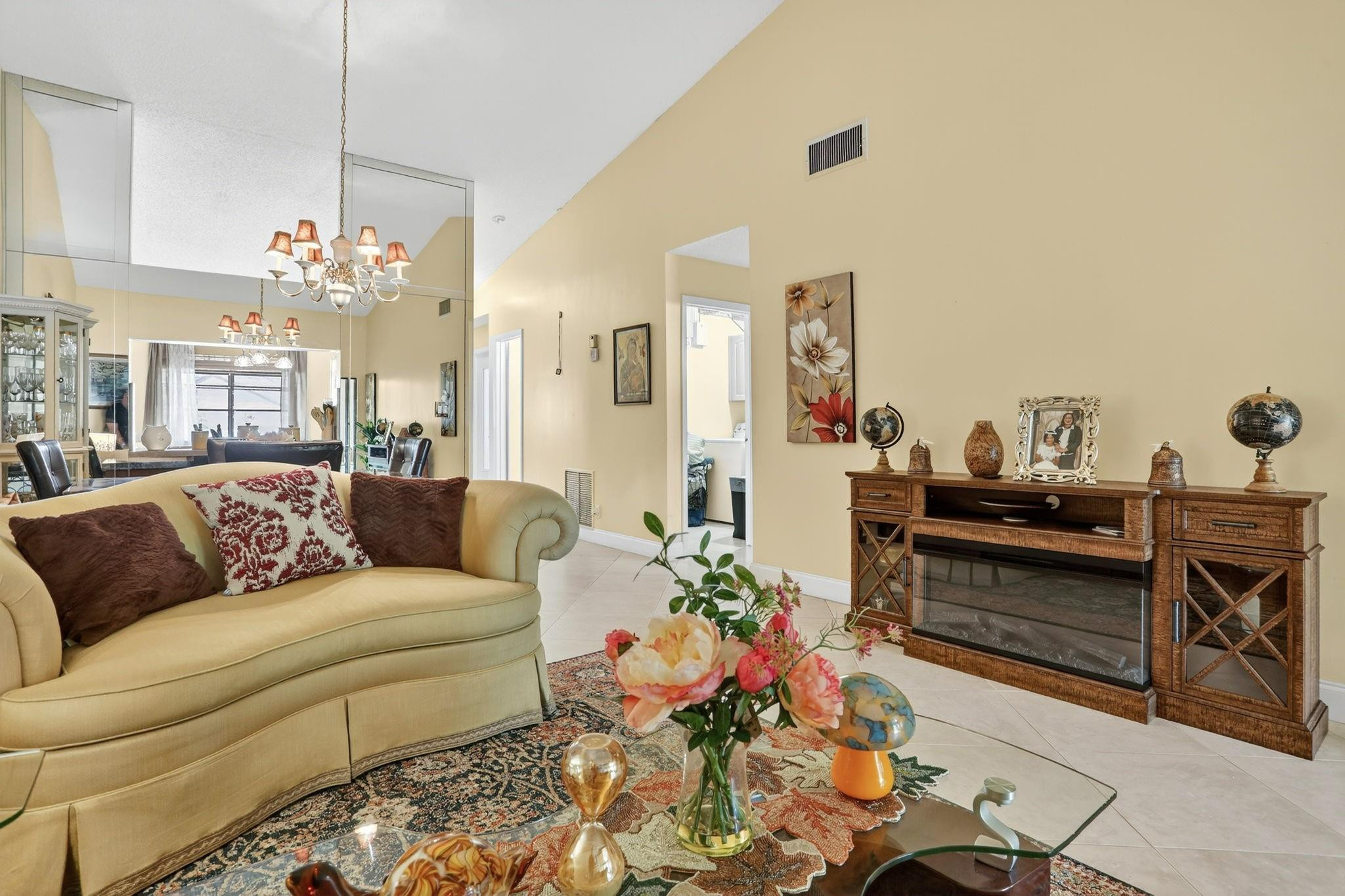 GINGER TREE - Residential