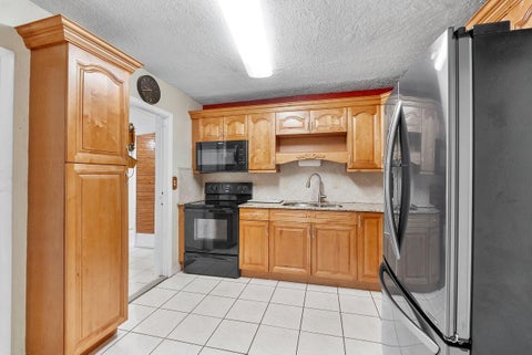 Tiny photo for 1302 SW 22nd Avenue, Fort Lauderdale, FL 33312 (MLS # B26044739)
