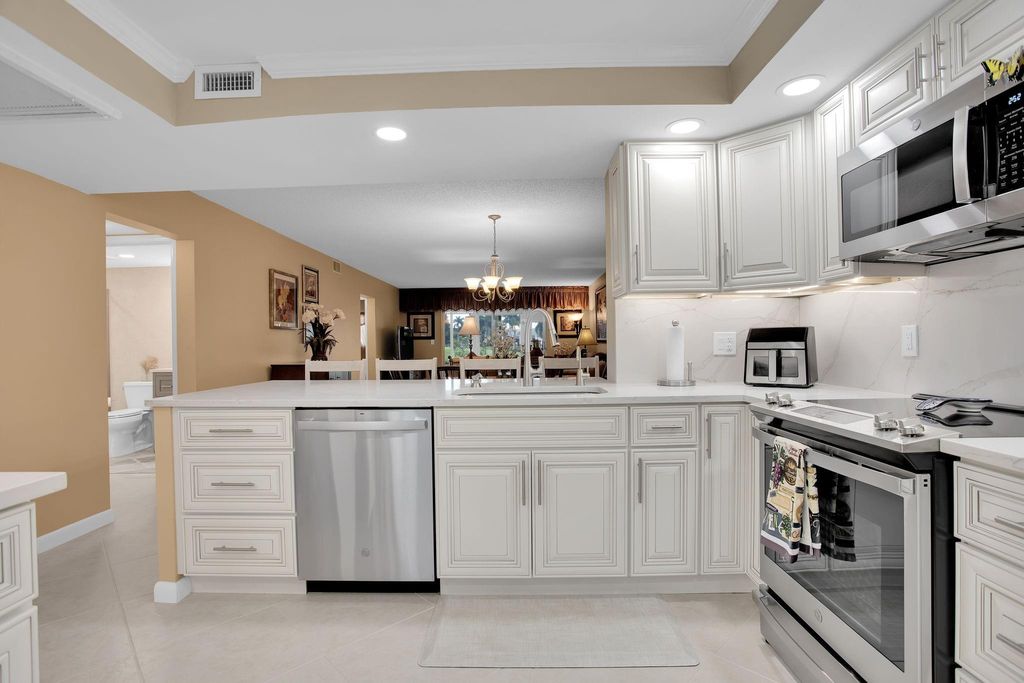 Photo of 3303 Aruba Way #L1, Coconut Creek, FL 33066 (MLS # F10531305)