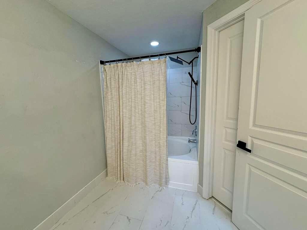 LAND SECTION 6-NORTH - Residential