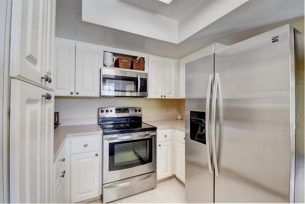 FLORAL PARK - Residential