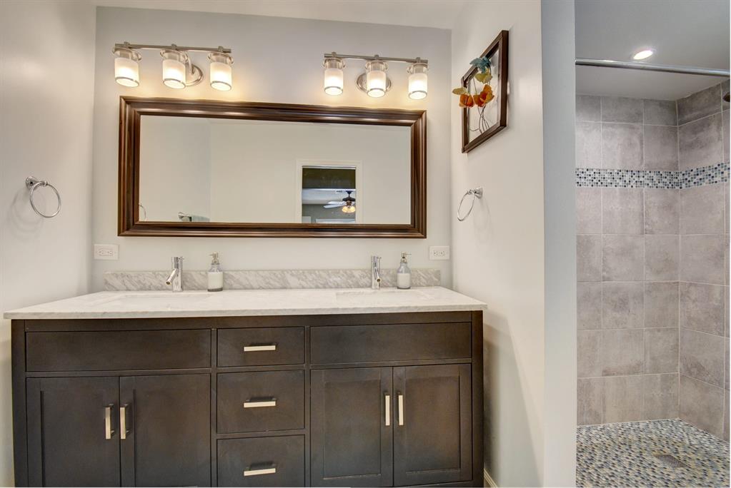 FLORAL PARK - Residential