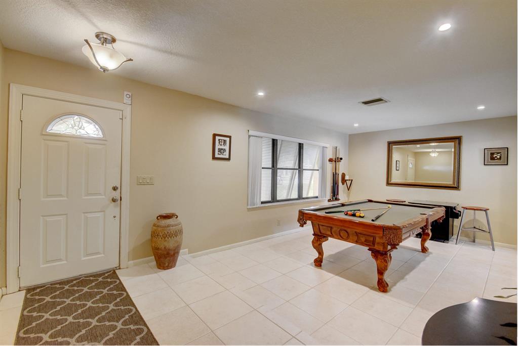 FLORAL PARK - Residential