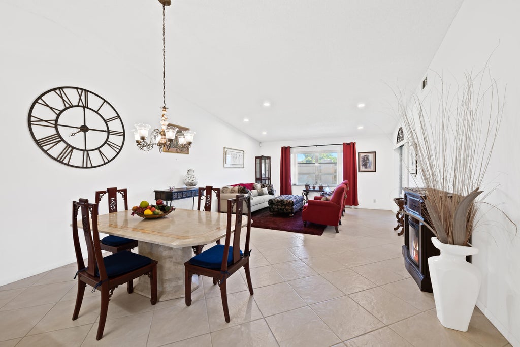 Photo of 8236 Summerbreeze Lane, Boca Raton, FL 33496 (MLS # B26047967)