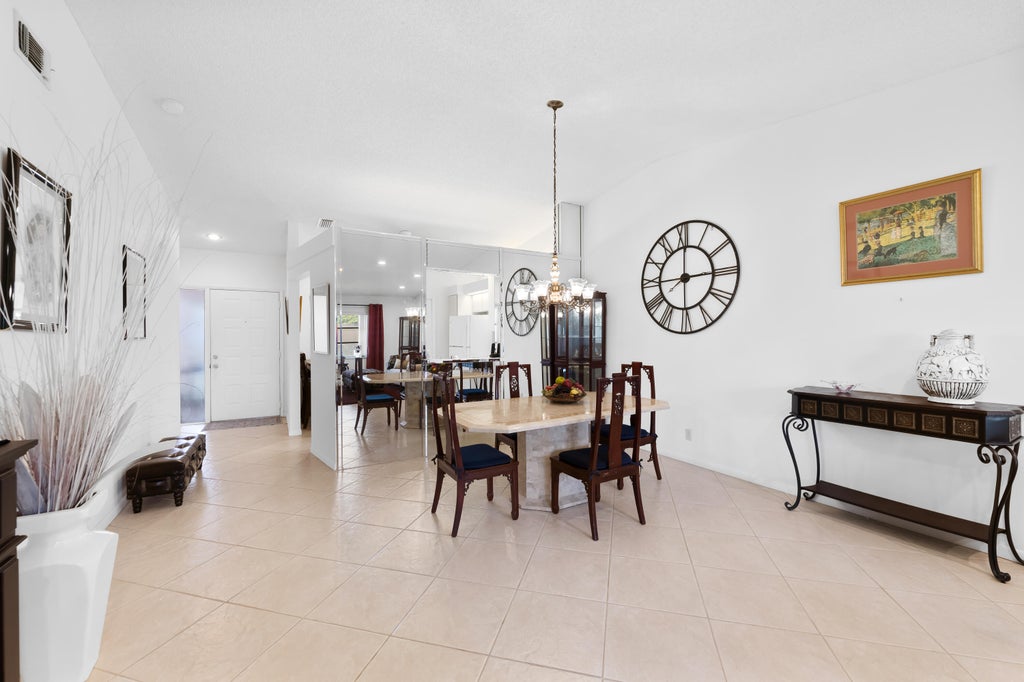 Photo of 8236 Summerbreeze Lane, Boca Raton, FL 33496 (MLS # B26047967)