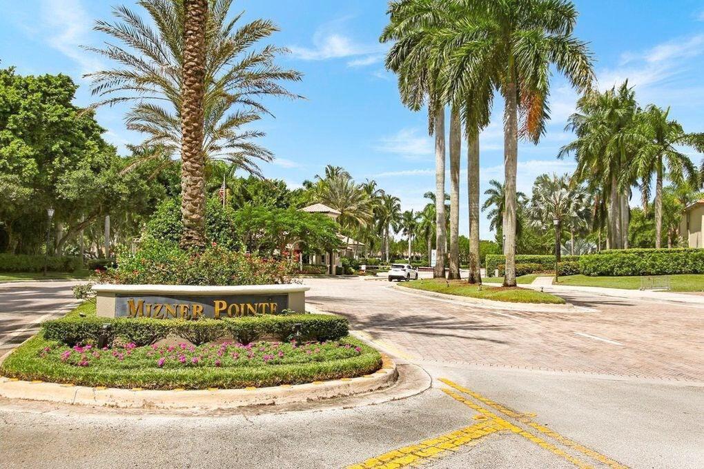 Properties | Stephanie Kaufman 8315 Via Leonessa 8315