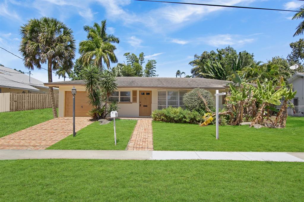 BOCA RATON SQUARE UNIT 2 - Residential