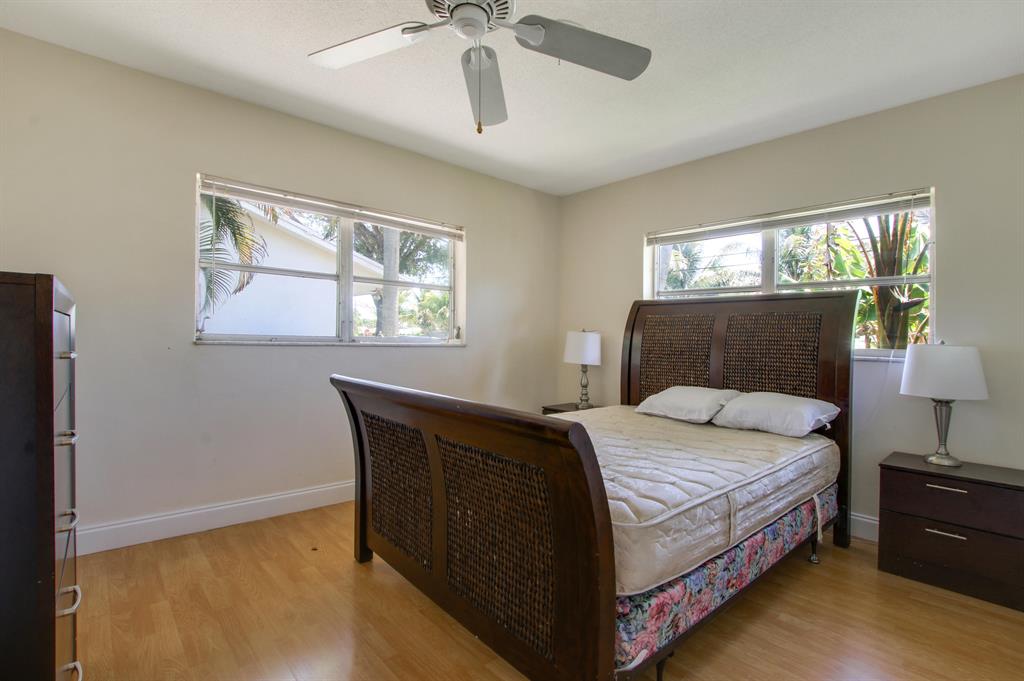 BOCA RATON SQUARE UNIT 2 - Residential