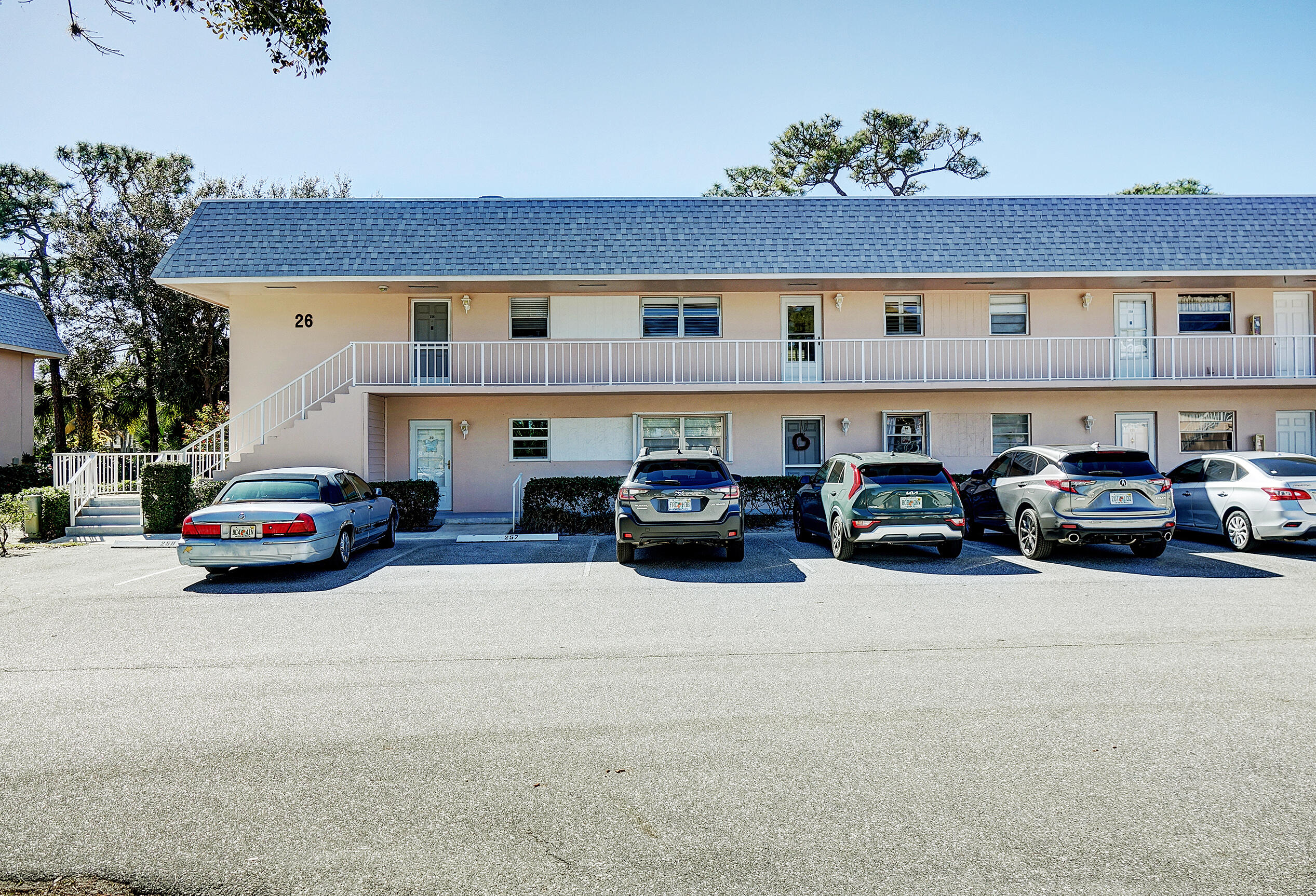 18081 SE Country Club Drive 26-257