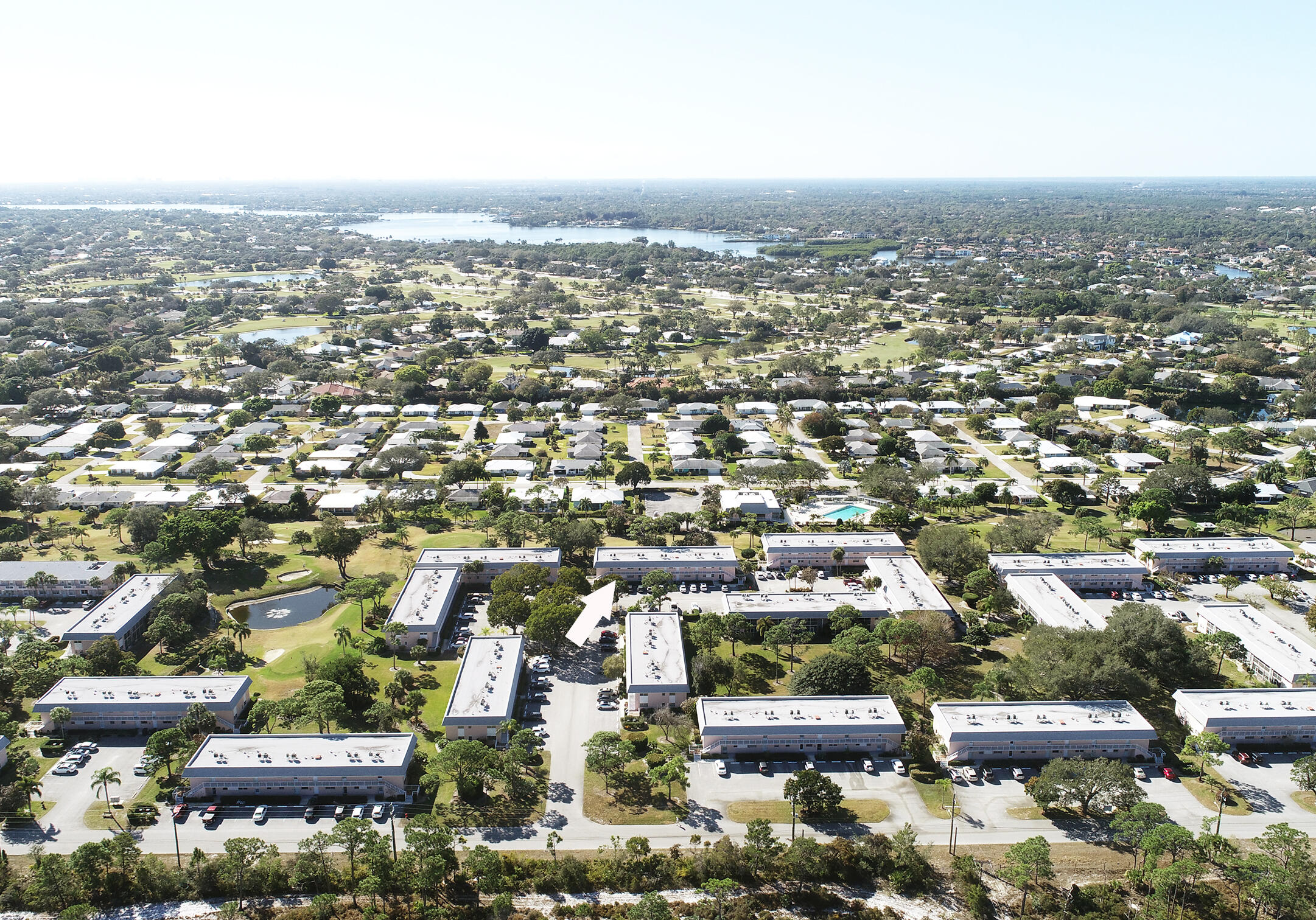 THE LITTLE CLUB CONDO - Residential