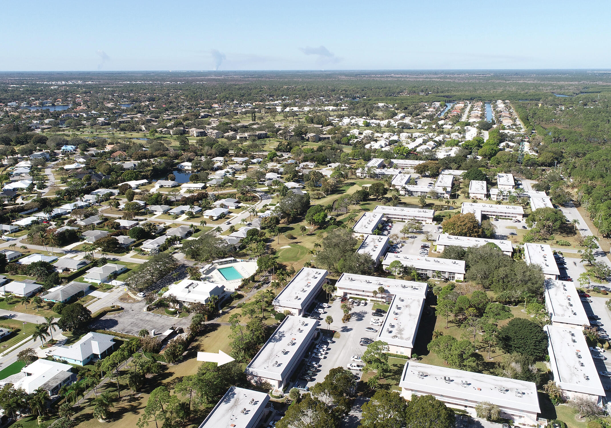 THE LITTLE CLUB CONDO - Residential