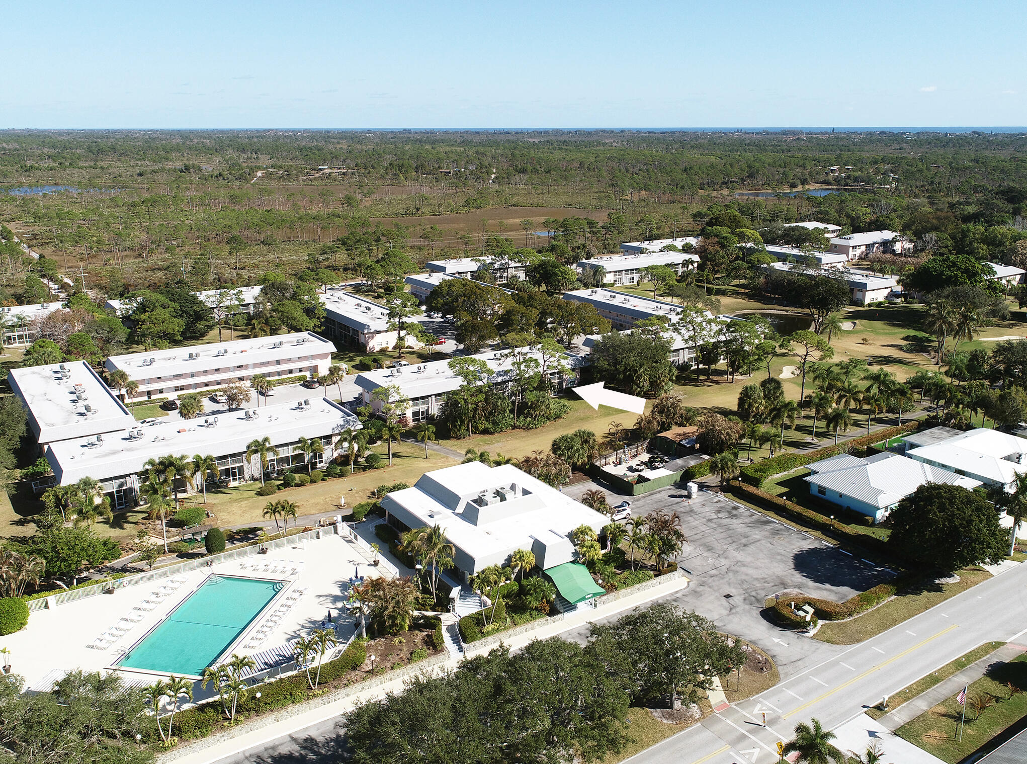 THE LITTLE CLUB CONDO - Residential