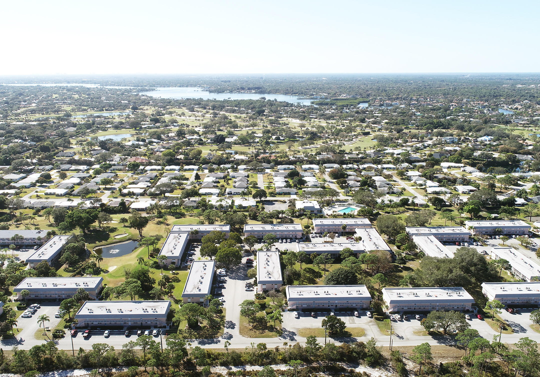 THE LITTLE CLUB CONDO - Residential