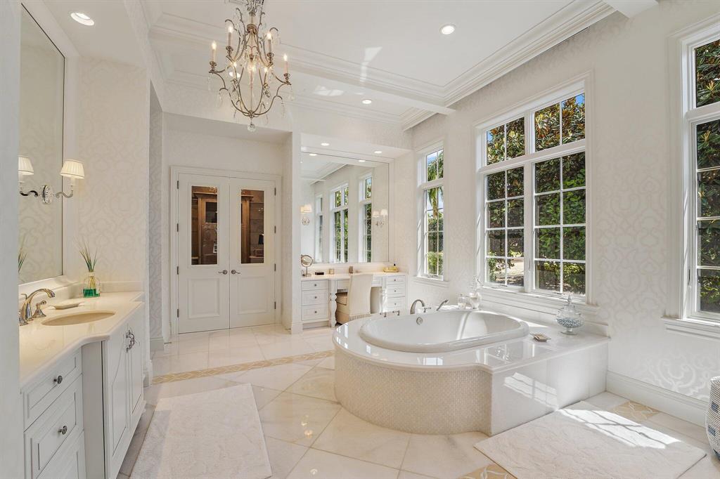 OLD PALM 4 - Residential