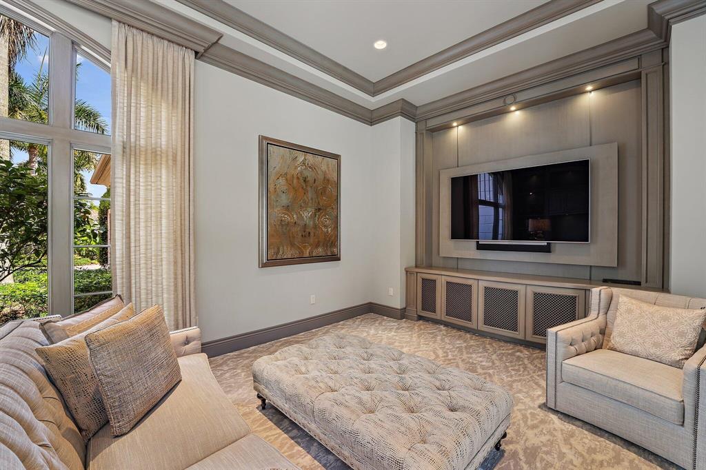 OLD PALM 4 - Residential