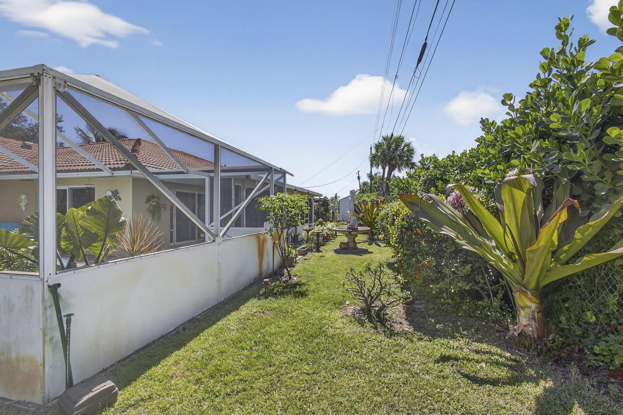 LAKE CLARKE NO 1 IN - Residential