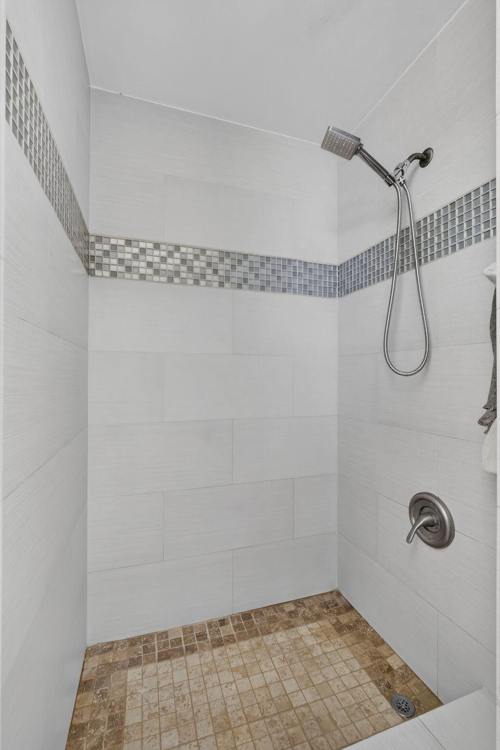 LAKE CLARKE NO 1 IN - Residential