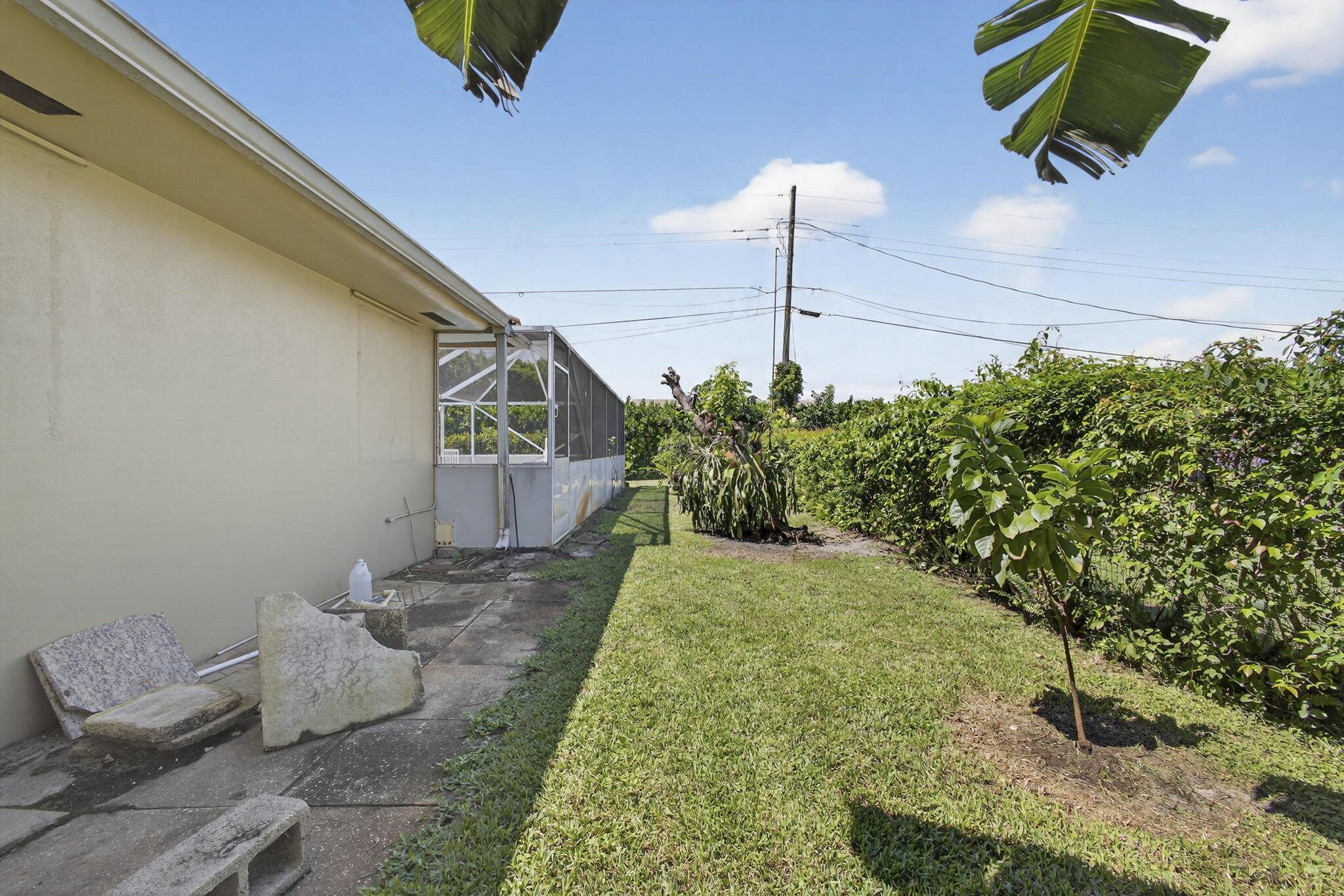 LAKE CLARKE NO 1 IN - Residential