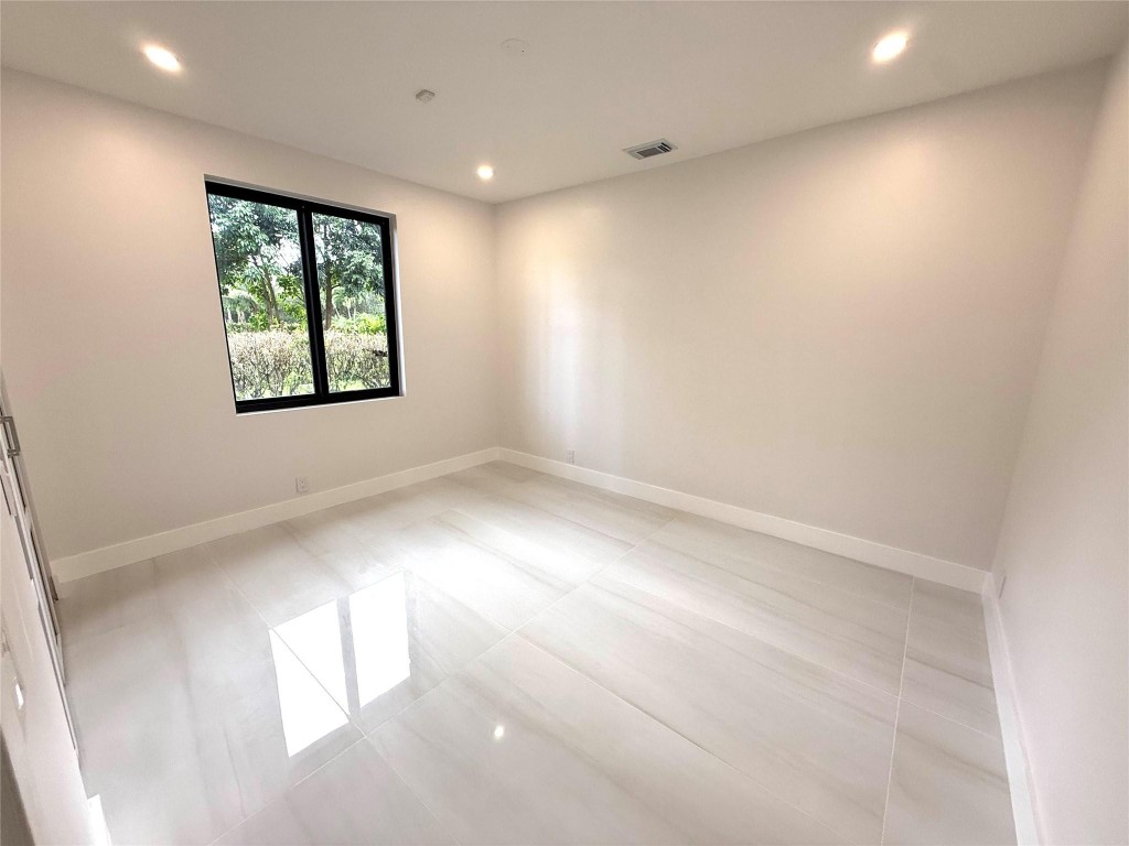 Groves Park Ph II 165-23 - Residential