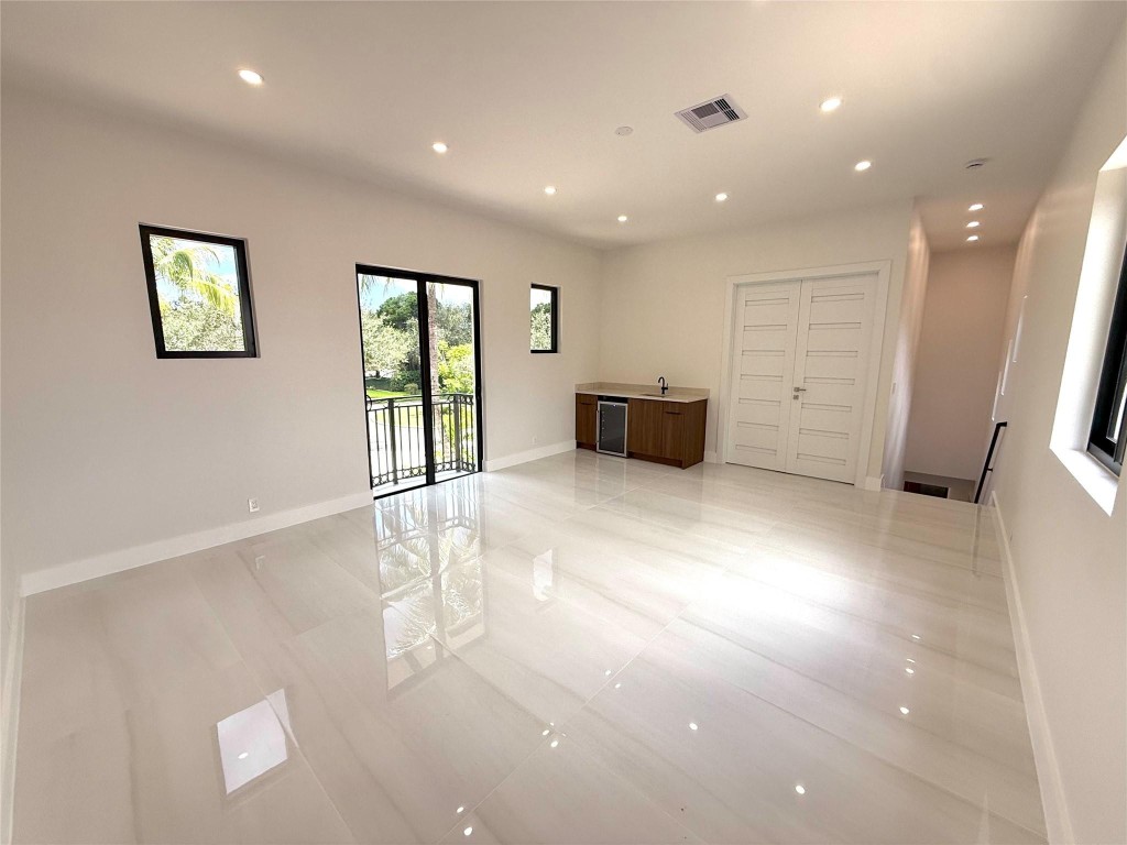 Groves Park Ph II 165-23 - Residential