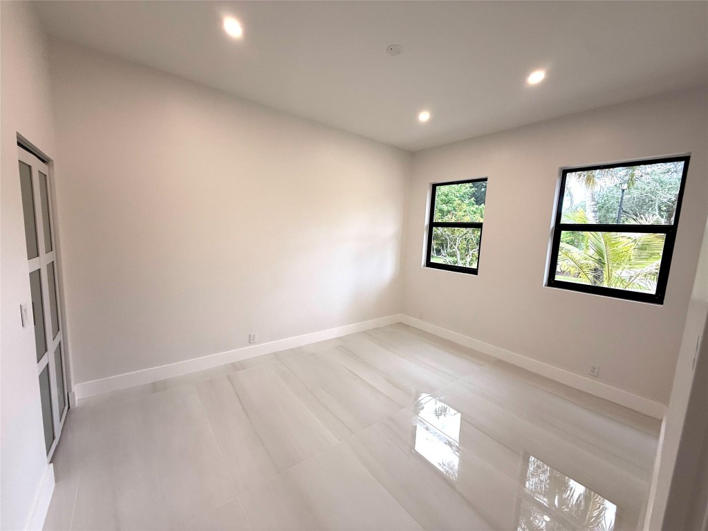 Groves Park Ph II 165-23 - Residential